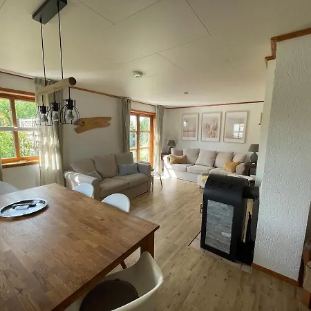 Haus Strandgut * Rambin